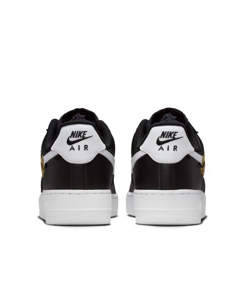 NIKE(ナイキ)の「NIKE Air Force 1 '07 Premium(ナイキ エア フォース 1 ’07 PRM)(スニーカー・レディース・ピンク系/ブラック系・23cm/23.5cm/24cm/24.5cm/25cm)」の10枚目の写真