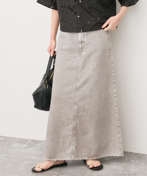 Spick & Span（スピックアンドスパン）の「upper hights/アッパーハイツ 別注THE FLORENCE*（デニムスカート・レディース・ベージュ/エメラルドブルー・SMALL/MEDIUM）」の5枚目の写真