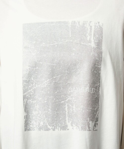 green label relaxing(グリーンレーベルリラクシング)の「【WEB限定】<at ease>メタリックプリント ロングスリーブ カットソー(Tシャツ/カットソー・レディース・ホワイト/ダークグレー・FREE)」の16枚目の写真