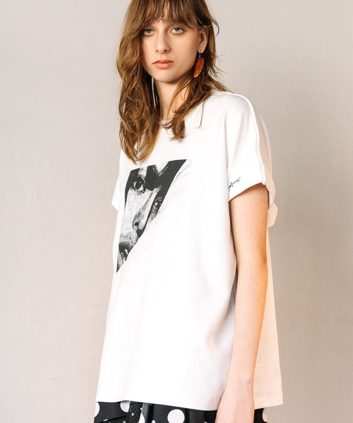AULA AILA（アウラアイラ）の「フェイスＴシャツ（Tシャツ/カットソー・レディース・ホワイト/ライトカーキ/ブラック・0）」の8枚目の写真