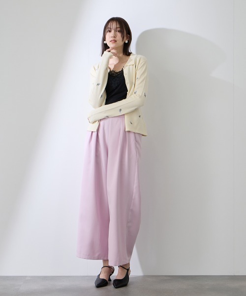 QUEENS COURT(クイーンズコート)の「フラワー刺繍ポロニットトップス≪手洗い可能≫(ニット/セーター・レディース・オフホワイト/ブラック・M)」の16枚目の写真
