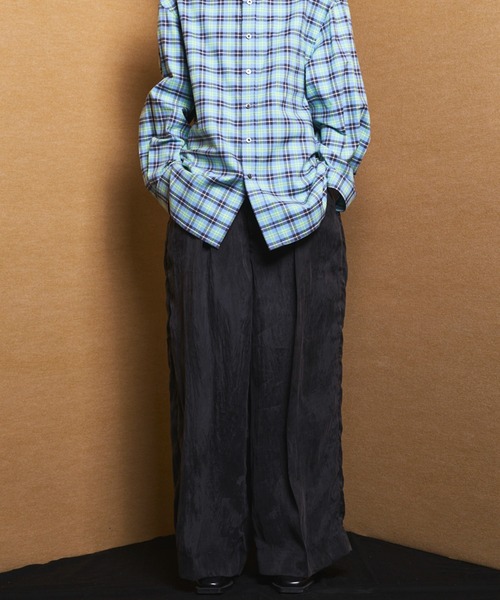 MAISON SPECIAL(メゾンスペシャル)の「《UNISEX》Drape Fibrillated Twill One-tuck Prime-Wide Slacks/ドレープフィブリルツイルワンタックプライムワイドスラックス【MAISON SPECIAL/メゾンスペシャル】■セットアップ対応■(スラックス・メンズ・ブラック/ネイビー・2/1/0)」の10枚目の写真