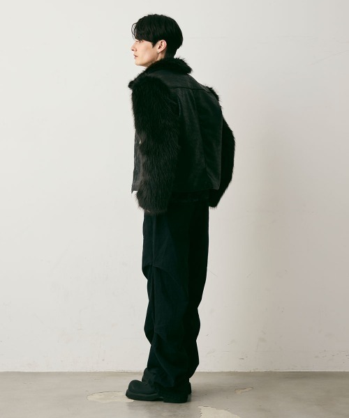 Shoowtime（ショウタイム）の「Fur Pattern Synthetic leather Blouson / ファーパターン合成皮革ショート丈ブルゾン（ブルゾン・メンズ・ブラック系・MEDIUM/LARGE/X-LARGE）」の16枚目の写真