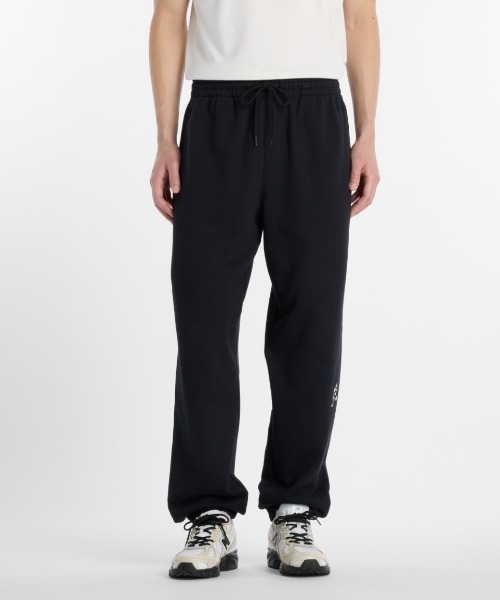 NEW BALANCE(ニューバランス)の「New Balance 大谷翔平 Always On Logo Pants(ニューバランス 大谷翔平オールウェイズオンロゴパンツ)(スウェットパンツ・メンズ・グレー系/ブラック系/ネイビー系・MEDIUM/LARGE/X-LARGE/SMALL/XX-LARGE)」の2枚目の写真