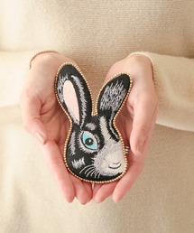 COMMON WARE（コモンウェアー）の「TKK : うさぎ刺繍ミラー（手鏡/メイクミラー）」