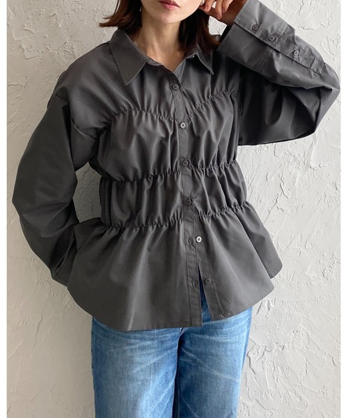 She's Closet(シーズクローゼット)の「長袖 シャーリング ビスチェ デザイン シャツ ブラウス(シャツ/ブラウス・レディース・チャコールグレー/ブルー/ホワイト・FREE)」の22枚目の写真