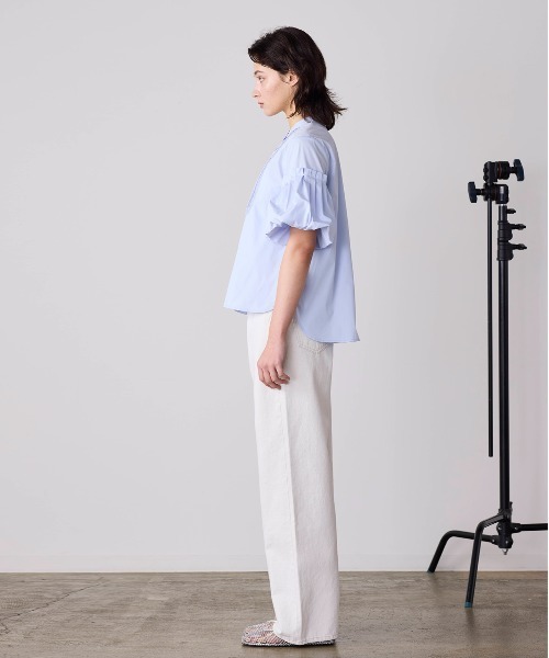 Marilyn Moon(マリリンムーン)の「balloon sleeve pintuck embroidery shirt(シャツ/ブラウス・レディース・サックスブルー/ネイビー/ホワイト・FREE)」の10枚目の写真