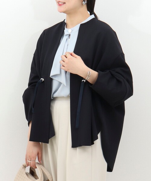 MICO COULIER（ミコクリエ）の「ウエスト絞りカットソー羽織（カーディガン/ボレロ・レディース・ネイビー/オフホワイト/ライトグレー・38）」の3枚目の写真