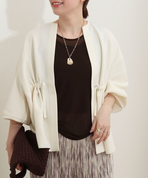 MICO COULIER（ミコクリエ）の「ウエスト絞りカットソー羽織（カーディガン/ボレロ・レディース・ネイビー/オフホワイト/ライトグレー・38）」の5枚目の写真