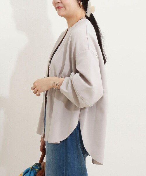 MICO COULIER（ミコクリエ）の「ウエスト絞りカットソー羽織（カーディガン/ボレロ・レディース・ネイビー/オフホワイト/ライトグレー・38）」の20枚目の写真