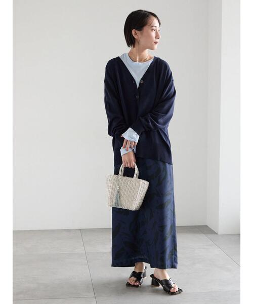 Te chichi（テチチ）の「ペイントパターンナロースカート《2026 spring catalog item》（スカート・レディース・ネイビー/オフホワイト・F）」の10枚目の写真