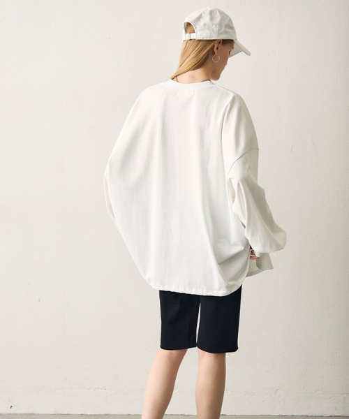 uchi.(ウチ)の「グラフィックパフスリーブビッグTシャツ(Tシャツ/カットソー・レディース・ホワイト・FREE)」の7枚目の写真