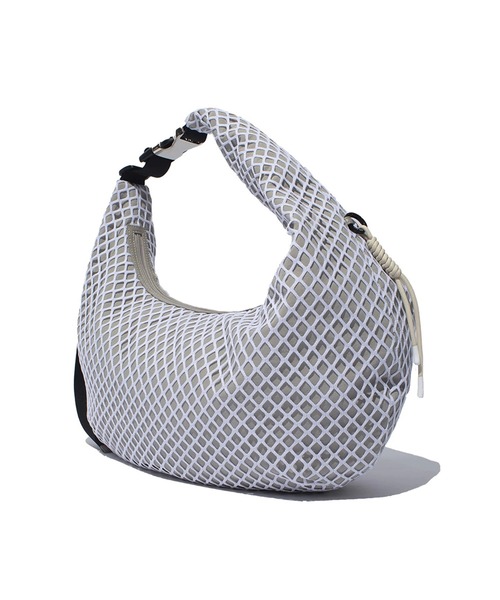 F/CE. (エフシーイー)の「F/CE./エフシーイー MESH BIG SHOULDER TOTE(ショルダーバッグ・メンズ・ブラック/ベージュ・FREE)」の3枚目の写真