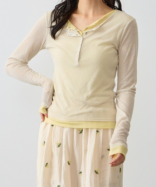 Anclear oui(アンクリアウィ)の「配色ヘンリーネックプルオーバー(Tシャツ/カットソー・レディース・PINK/Moca/Black/Beige・F)」の20枚目の写真