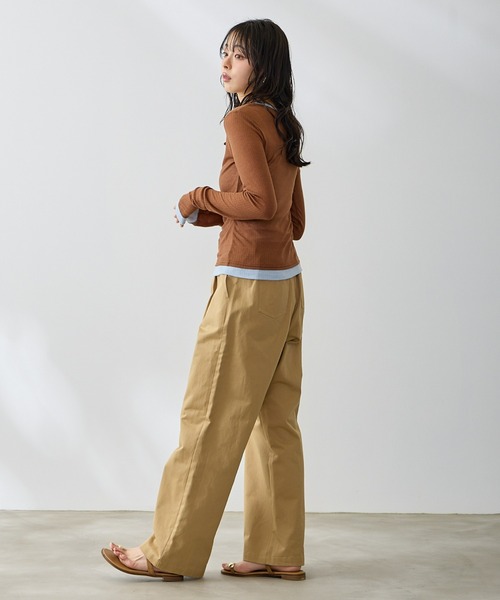 Anclear oui(アンクリアウィ)の「配色ヘンリーネックプルオーバー(Tシャツ/カットソー・レディース・PINK/Moca/Black/Beige・F)」の18枚目の写真