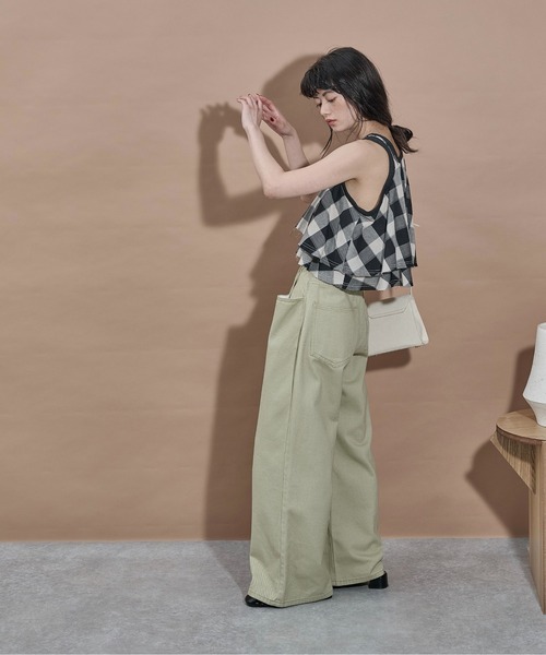 THE YOn(ザヨン)の「バイカラーパイピングカットオフフリルアメスリブラウス(シャツ/ブラウス・レディース・レンガ/ナチュラル/ブラック・FREE)」の12枚目の写真