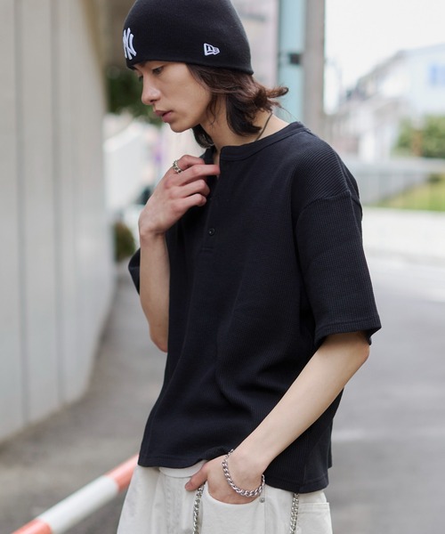 WEGO(ウィゴー)の「WEGO/【26年春夏新作】ワッフルヘンリーネックT(Tシャツ/カットソー・メンズ・ホワイト/ブラック系その他/ブラック・LARGE/MEDIUM)」の20枚目の写真