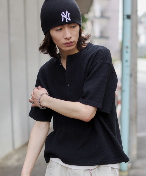 WEGO(ウィゴー)の「WEGO/【26年春夏新作】ワッフルヘンリーネックT(Tシャツ/カットソー・メンズ・ホワイト/ブラック系その他/ブラック・LARGE/MEDIUM)」の22枚目の写真