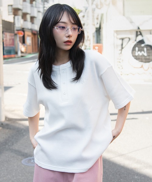 WEGO(ウィゴー)の「WEGO/【26年春夏新作】ワッフルヘンリーネックT(Tシャツ/カットソー・メンズ・ホワイト/ブラック系その他/ブラック・LARGE/MEDIUM)」の16枚目の写真