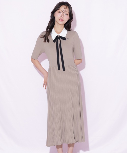 JILL by JILL STUART(ジルバイジルスチュアート)の「襟付きプリーツニットワンピース(ワンピース・レディース・ブラウン/ホワイト/ブラック・FREE)」の3枚目の写真