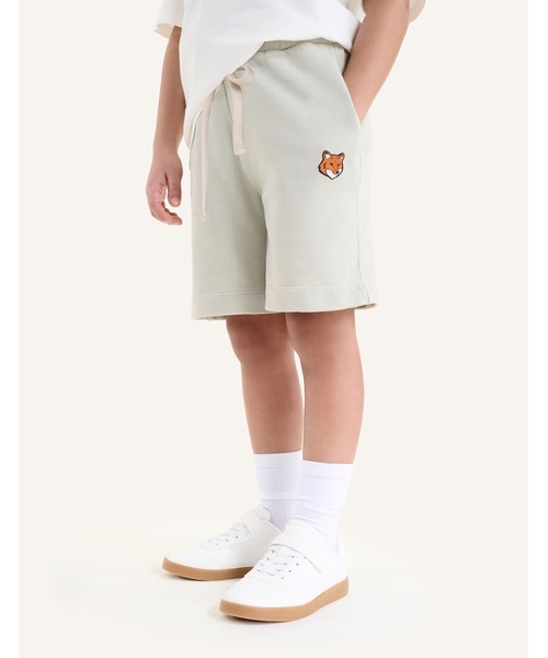 Maison Kitsune(メゾンキツネ)の「FOX HEAD KID JOG SHORTS(スウェットパンツ・キッズ・ネイビー/ライトグレー・12/10/8/6/4)」の2枚目の写真