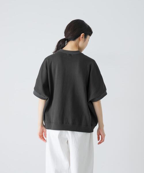 かぐれ(カグレ)の「ワイド裏毛プルオーバー(Tシャツ/カットソー・レディース・オートミール/チャコールグレー・FREE)」の12枚目の写真