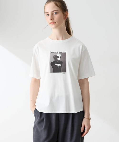 LE SOUK HOLIDAY(ルスークホリデー)の「フォトプリントTシャツ【接触冷感・吸水速乾】(Tシャツ/カットソー・レディース・オフホワイト/チャコールグレー/サックスブルー・M/L)」の1枚目の写真