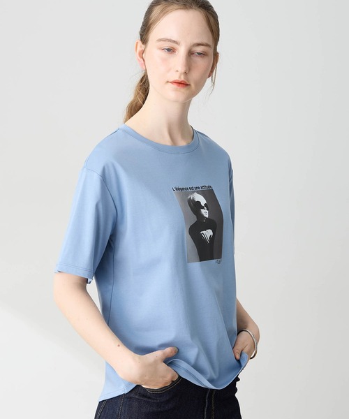 LE SOUK HOLIDAY(ルスークホリデー)の「フォトプリントTシャツ【接触冷感・吸水速乾】(Tシャツ/カットソー・レディース・オフホワイト/チャコールグレー/サックスブルー・M/L)」の5枚目の写真