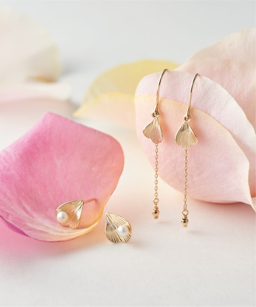 festaria bijou SOPHIA（フェスタリアビジュソフィア）の「K10YG パール ピアス（ピアス（両耳用）・レディース・イエローゴールド・ONE SIZE）」の5枚目の写真