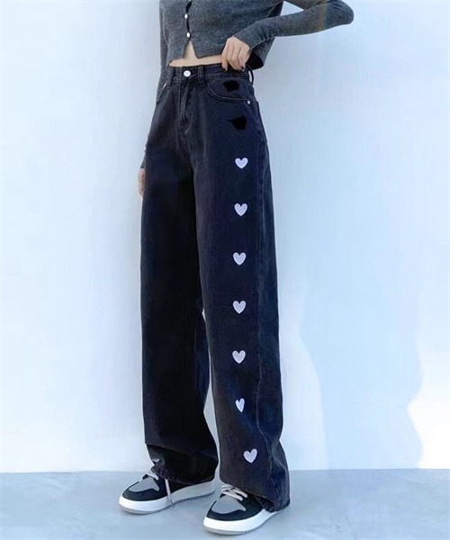 FREE STYLISTS(フリー スタイリスト)の「ハートプリントデニムパンツ(デニムパンツ・レディース・ライトブルー/ブラック・3XL/S/XL/XXL/M/L)」の7枚目の写真