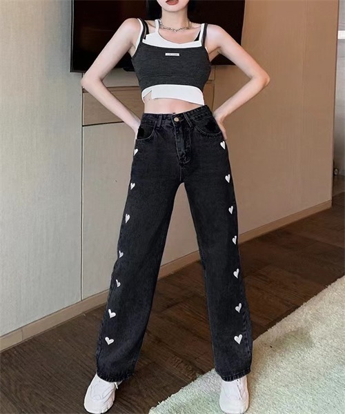 FREE STYLISTS(フリー スタイリスト)の「ハートプリントデニムパンツ(デニムパンツ・レディース・ライトブルー/ブラック・3XL/S/XL/XXL/M/L)」の4枚目の写真