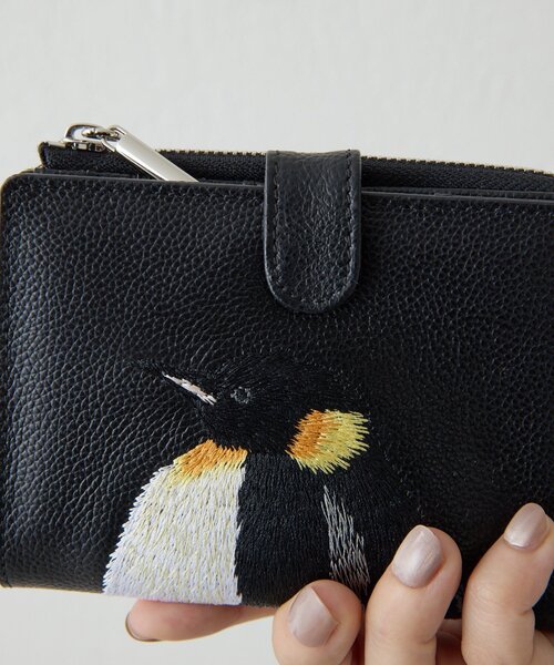 ear PAPILLONNER　アニマル刺しゅう折り財布 ペンギン ブラック セール】アニマル刺しゅう折り財布《WEB限定カラーあり/本革》（財布