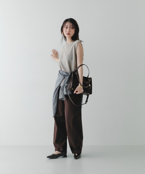 RODE SKO(ロデスコ)の「フラワーモチーフ3センチヒールパンプス(その他シューズ・レディース・ブラウン/ブラック・22.5/23.5/24/25/24.5)」の15枚目の写真
