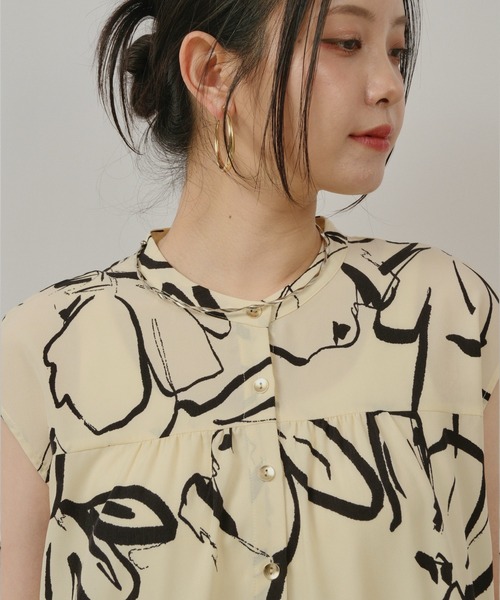 palm RICHE(ポームリシュ)の「柄ティアードOP(ワンピース・レディース・ブラック/アイボリー・M)」の13枚目の写真