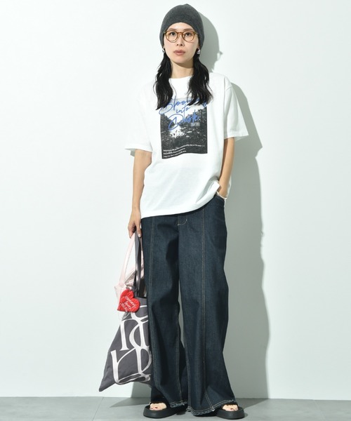 INTERPLANET(インタープラネット)の「フォトプリントカラーロゴT(Tシャツ/カットソー・レディース・チャコールグレー/オフホワイト・FREE)」の5枚目の写真