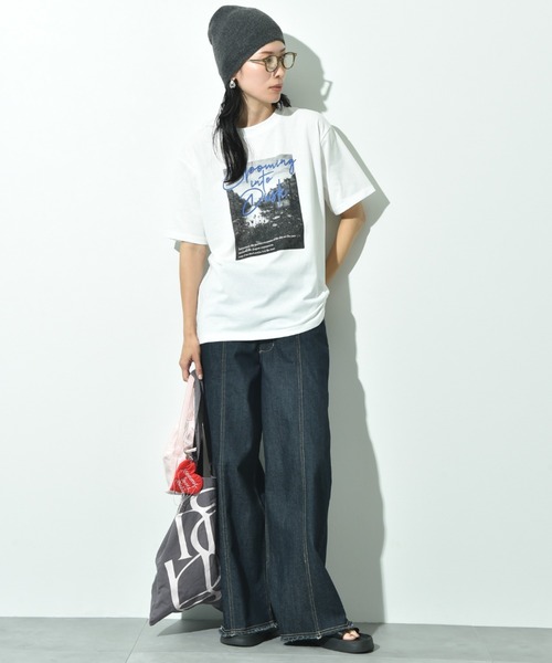INTERPLANET(インタープラネット)の「フォトプリントカラーロゴT(Tシャツ/カットソー・レディース・チャコールグレー/オフホワイト・FREE)」の8枚目の写真