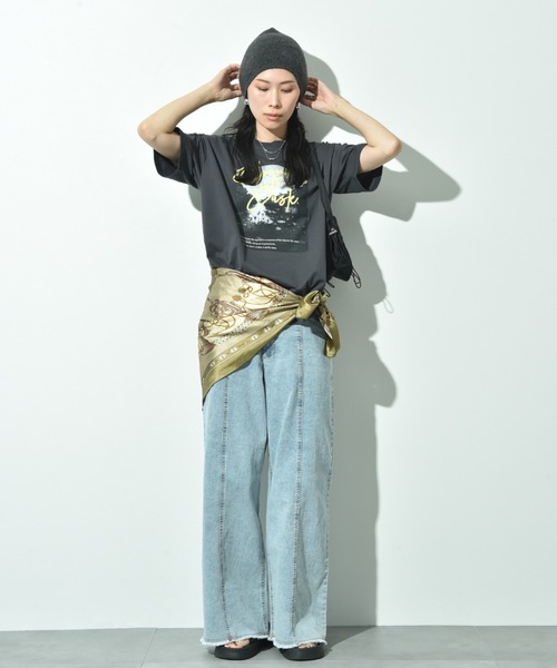 INTERPLANET(インタープラネット)の「フォトプリントカラーロゴT(Tシャツ/カットソー・レディース・チャコールグレー/オフホワイト・FREE)」の19枚目の写真