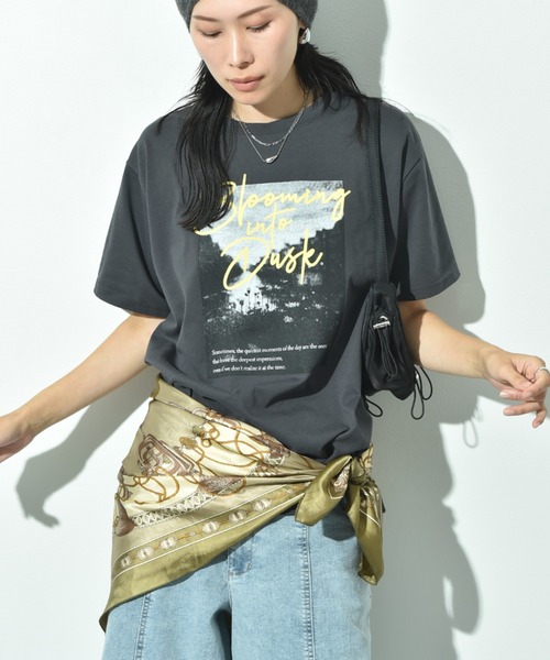 INTERPLANET(インタープラネット)の「フォトプリントカラーロゴT(Tシャツ/カットソー・レディース・チャコールグレー/オフホワイト・FREE)」の20枚目の写真