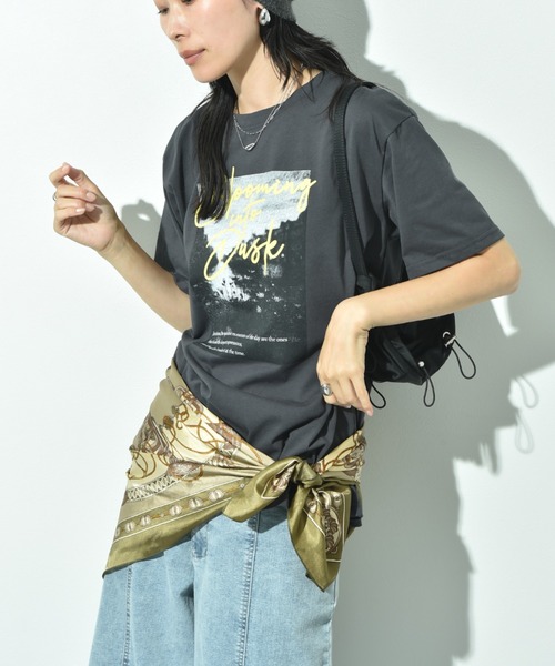 INTERPLANET(インタープラネット)の「フォトプリントカラーロゴT(Tシャツ/カットソー・レディース・チャコールグレー/オフホワイト・FREE)」の21枚目の写真