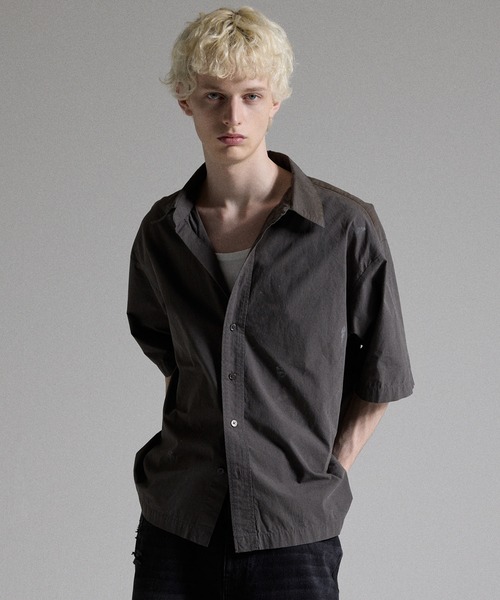 GRANCY（グランシー）の「【GRANCY】Dirty Short-sleeved Shirt / ダーティ半袖シャツ（シャツ/ブラウス・メンズ・ブラック/ホワイト・S/M/L）」の5枚目の写真
