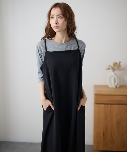 DAYRA(デイラ)の「ダブル ストラップ バックスリット キャミソール ワンピース(ワンピース・レディース・ブラック/ダークグレー/ネイビー・FREE)」の7枚目の写真
