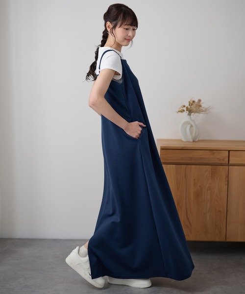 DAYRA(デイラ)の「ダブル ストラップ バックスリット キャミソール ワンピース(ワンピース・レディース・ブラック/ダークグレー/ネイビー・FREE)」の19枚目の写真