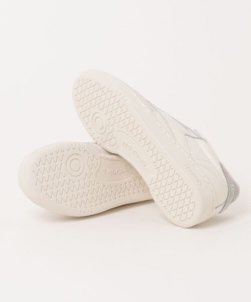 Reebok(リーボック)の「Reebok リーボック CLUB C 85 レディーススニーカー(クラブシー85) 146272(スニーカー・レディース・アイボリー・23.0cm/25.0cm/24.5cm/24.0cm/23.5cm)」の3枚目の写真