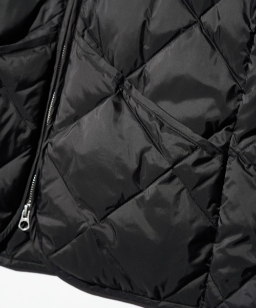 TOWNCRAFT(タウンクラフト)の「TOWNCRAFT / タウンクラフト 700FP Premium Quilted Light Down Jacket Water-Repellent キルティング ライト ダウンジャケット 撥水(ダウンジャケット/コート・メンズ・ブラック/ブラウン/オリーブ・MEDIUM/LARGE)」の19枚目の写真