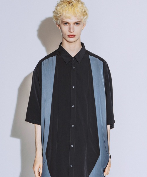 NO ID.(ノーアイディ)の「【NO ID.】3D Gather Half Sleeve Long Shirt / 3Dギャザー ハーフスリーブ ロング シャツ(シャツ/ブラウス・メンズ・ブラック/その他23/その他22・ONE SIZE)」の3枚目の写真