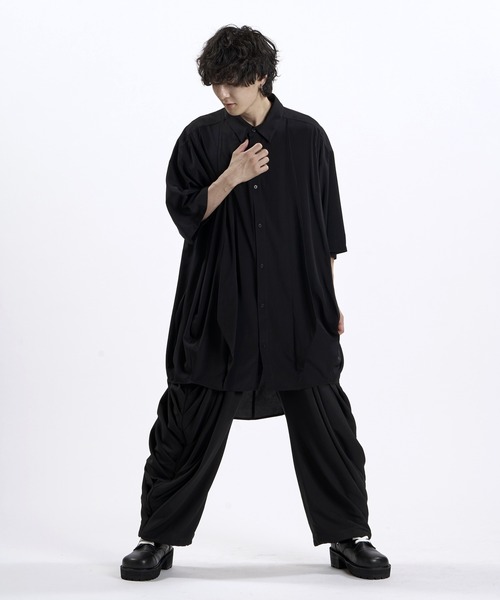 NO ID.(ノーアイディ)の「【NO ID.】3D Gather Half Sleeve Long Shirt / 3Dギャザー ハーフスリーブ ロング シャツ(シャツ/ブラウス・メンズ・ブラック/その他23/その他22・ONE SIZE)」の8枚目の写真