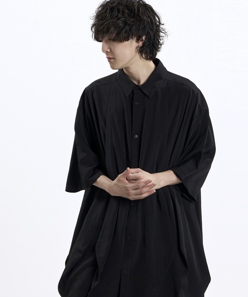 NO ID.(ノーアイディ)の「【NO ID.】3D Gather Half Sleeve Long Shirt / 3Dギャザー ハーフスリーブ ロング シャツ(シャツ/ブラウス・メンズ・ブラック/その他23/その他22・ONE SIZE)」の7枚目の写真