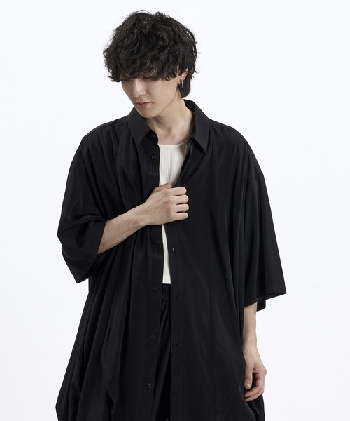 NO ID.(ノーアイディ)の「【NO ID.】3D Gather Half Sleeve Long Shirt / 3Dギャザー ハーフスリーブ ロング シャツ(シャツ/ブラウス・メンズ・ブラック/その他23/その他22・ONE SIZE)」の11枚目の写真