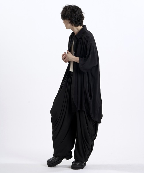 NO ID.(ノーアイディ)の「【NO ID.】3D Gather Half Sleeve Long Shirt / 3Dギャザー ハーフスリーブ ロング シャツ(シャツ/ブラウス・メンズ・ブラック/その他23/その他22・ONE SIZE)」の16枚目の写真
