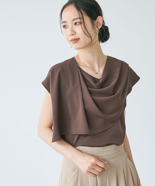 Andemiu(アンデミュウ)の「ドレープブラウス/1032185(シャツ/ブラウス・レディース・ブラウン/オフホワイト/ネイビー・FREE)」の15枚目の写真